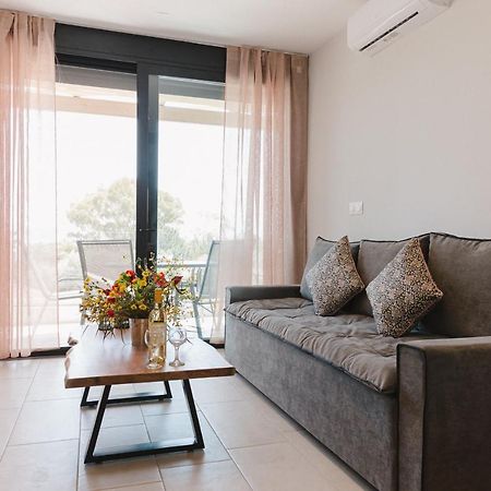 Ariti Luxury Apartment, Nikiana Exteriér fotografie