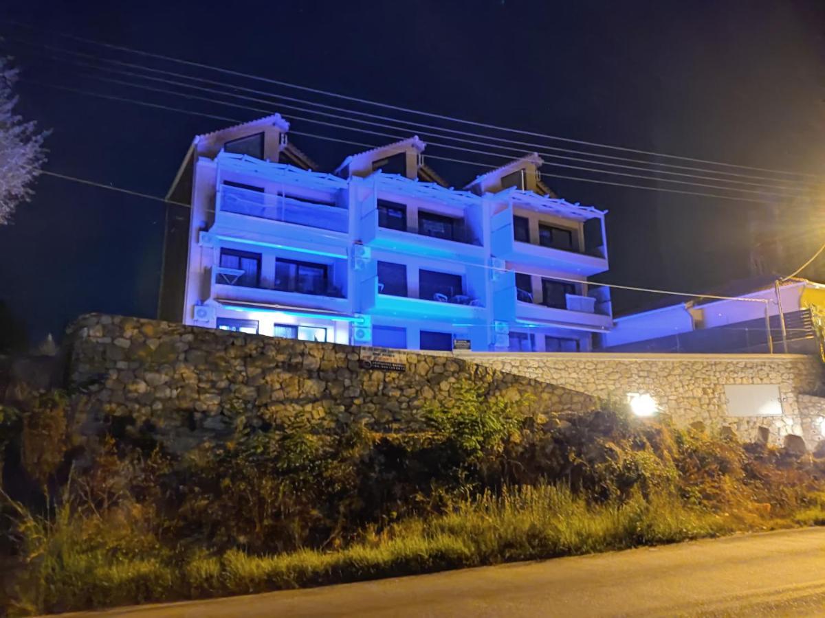 Ariti Luxury Apartment, Nikiana Exteriér fotografie